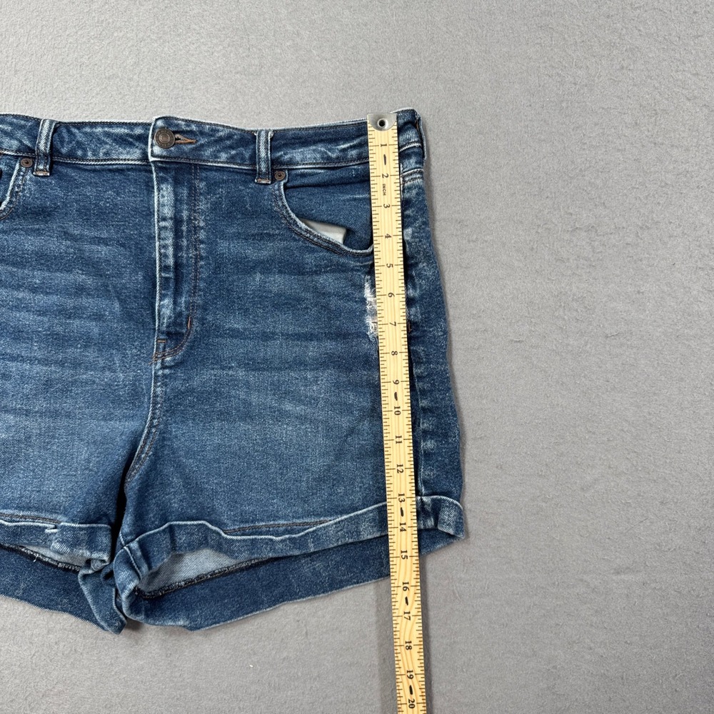 American Eagle Shorts Women's 16 Blue Denim Stretch Cuffed High Rise‎ Distressed - Picture 4 of 6